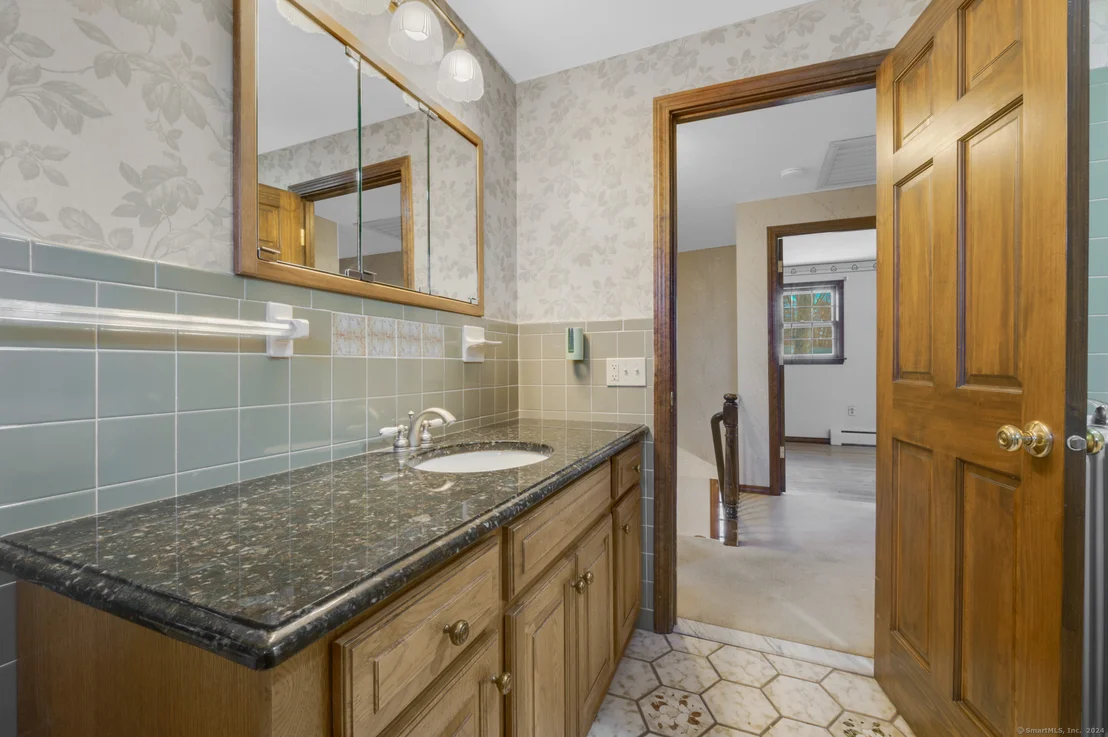Photo of 8 Valley View Drive