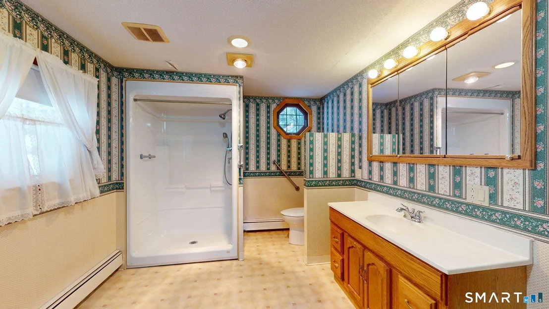 Photo of 13 Reservoir Avenue