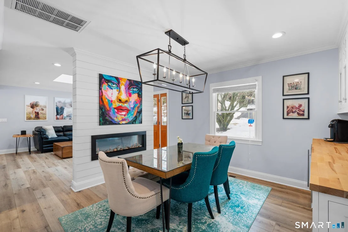 Photo of 136 Shadow Ridge Road