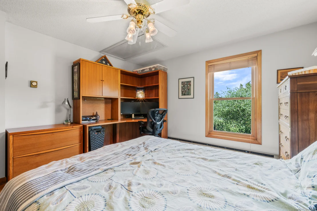 Photo of 243 Bartholomew Road