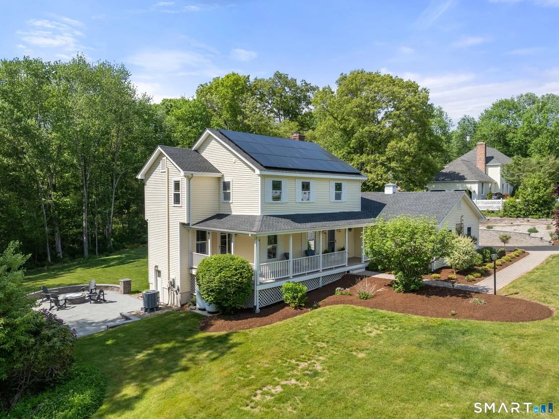 Photo of 14 Deer Run Drive