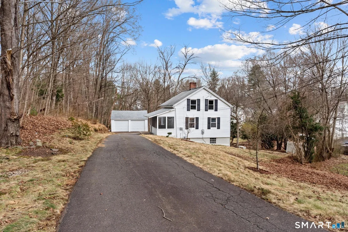 Photo of 25 Mountain Road