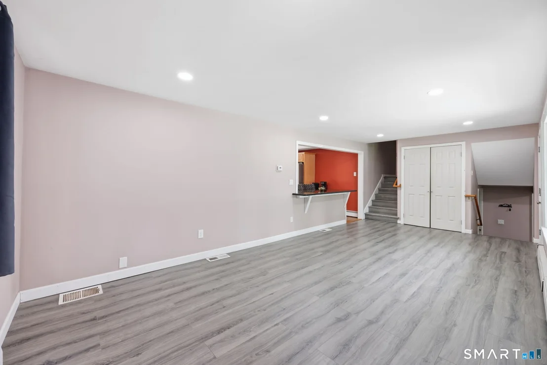 Photo of 345 Meadow Trail