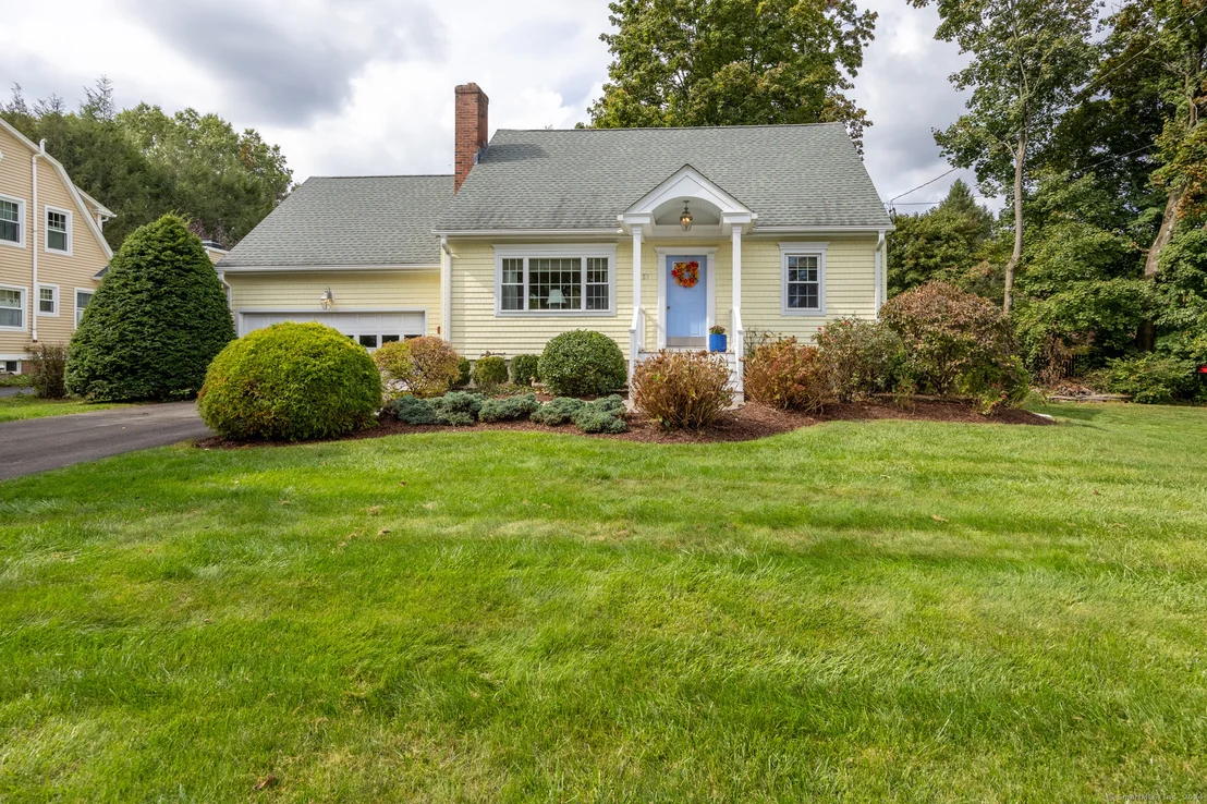 Photo of 57 Bennett Avenue