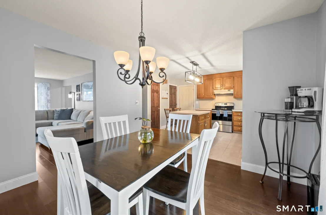 Photo of 146 Lakeside Drive