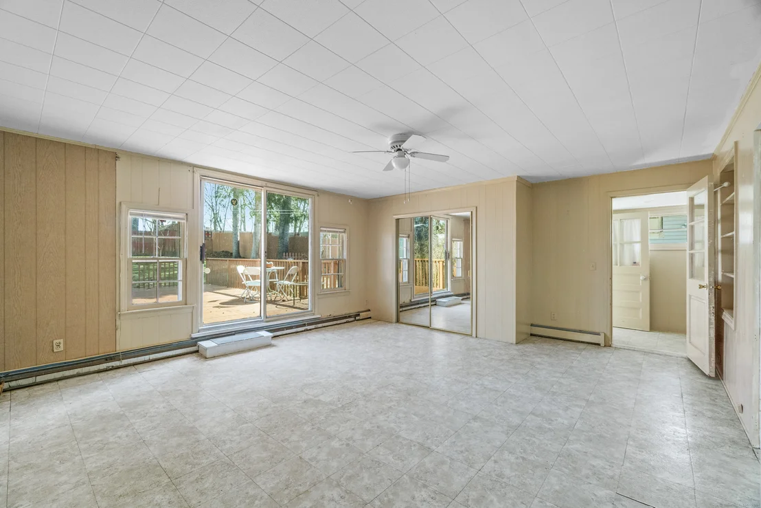 Photo of 143 Highview Avenue