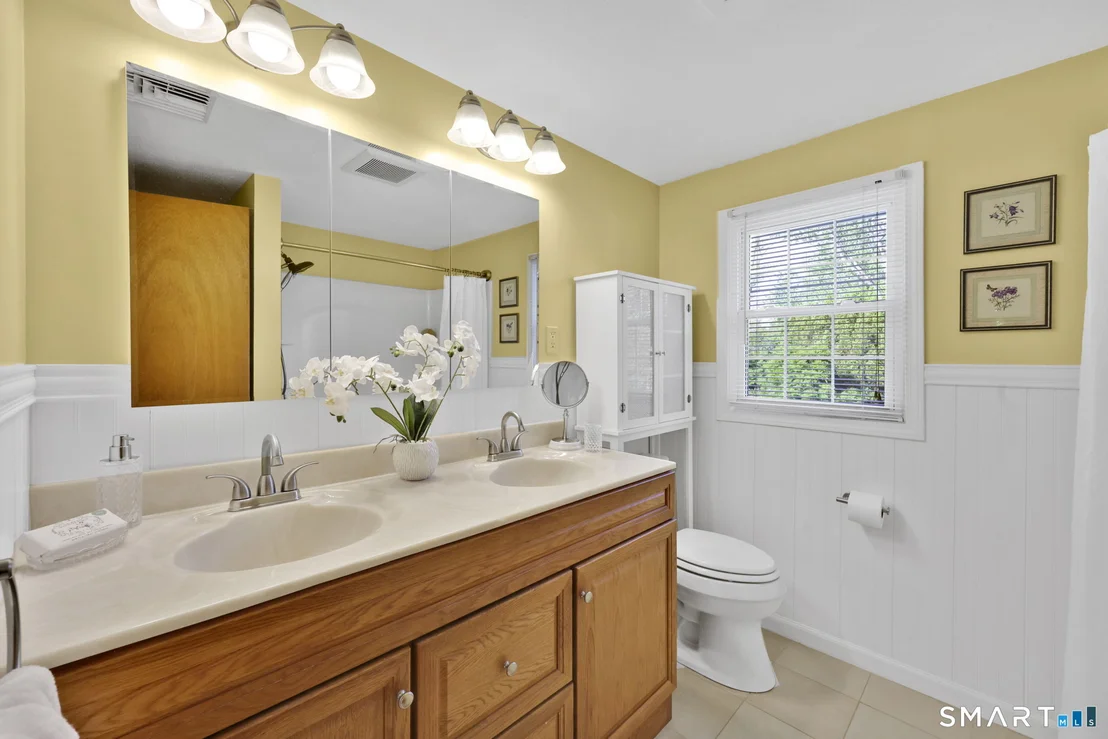 Photo of 20 Cornfield Road