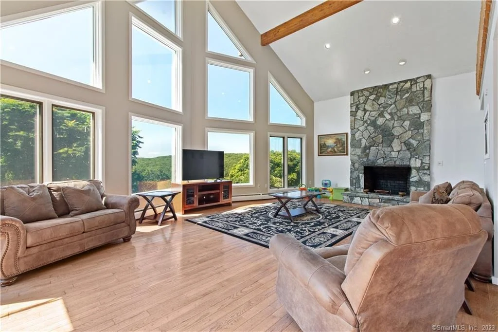 Photo of 19 Greystone Drive