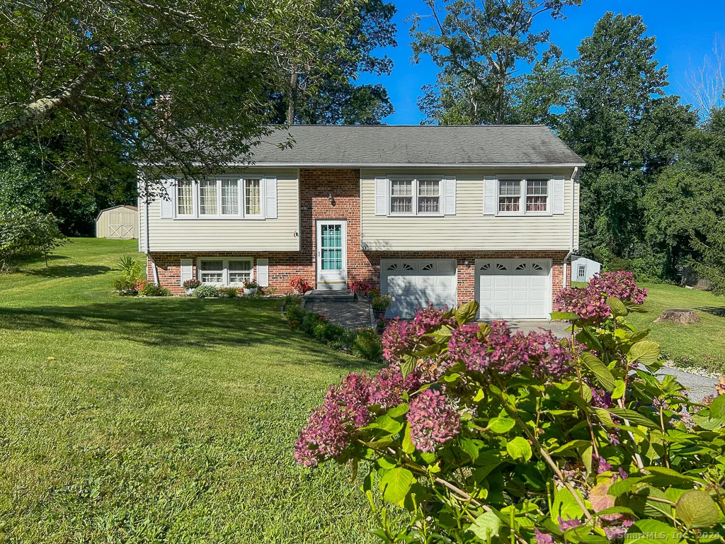 Photo of 11 Wayne Drive