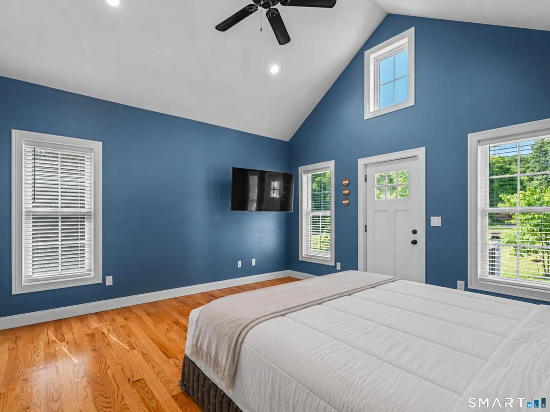 Photo of 217 Hinman Road