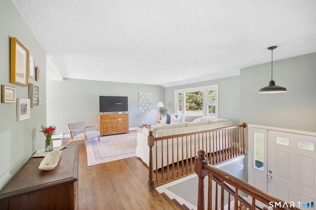 Photo of 775 Overhill Drive