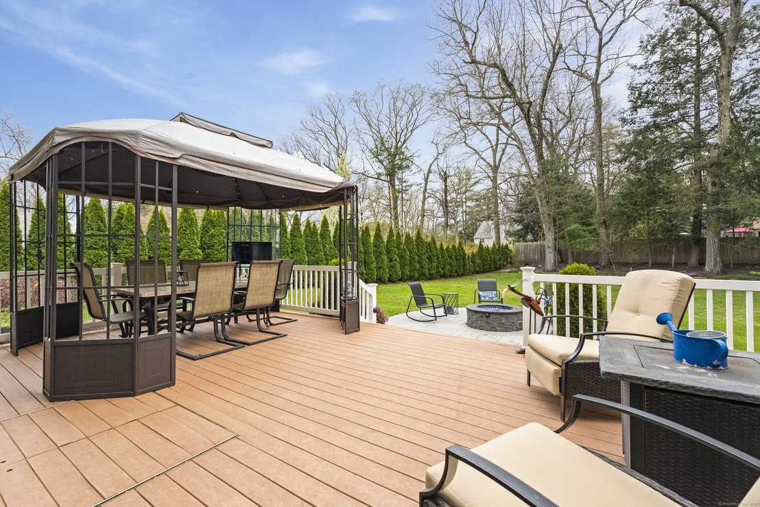 Photo of 511 Salmon Brook Street