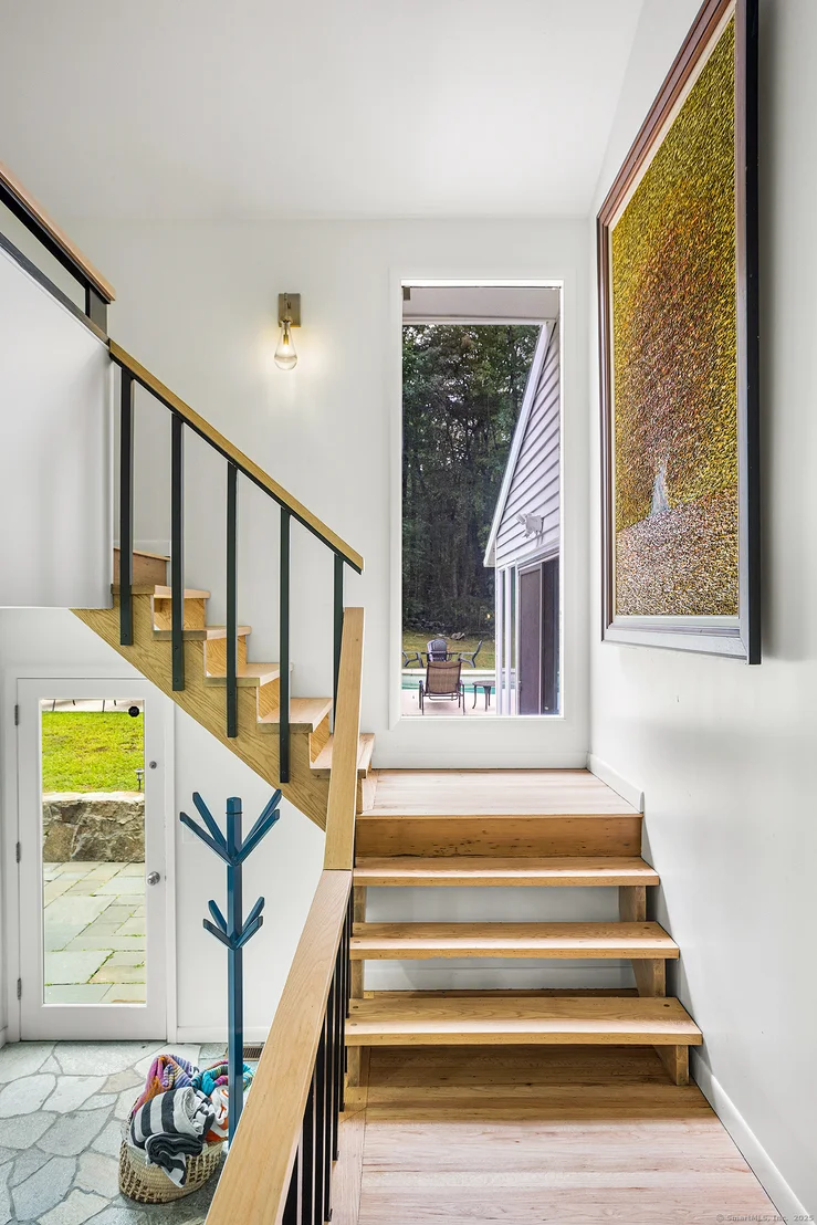 Photo of 335 Georgetown Road