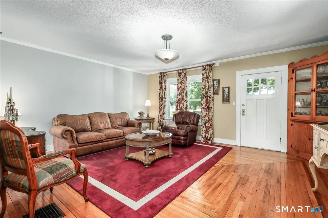 Photo of 161 Derby Avenue