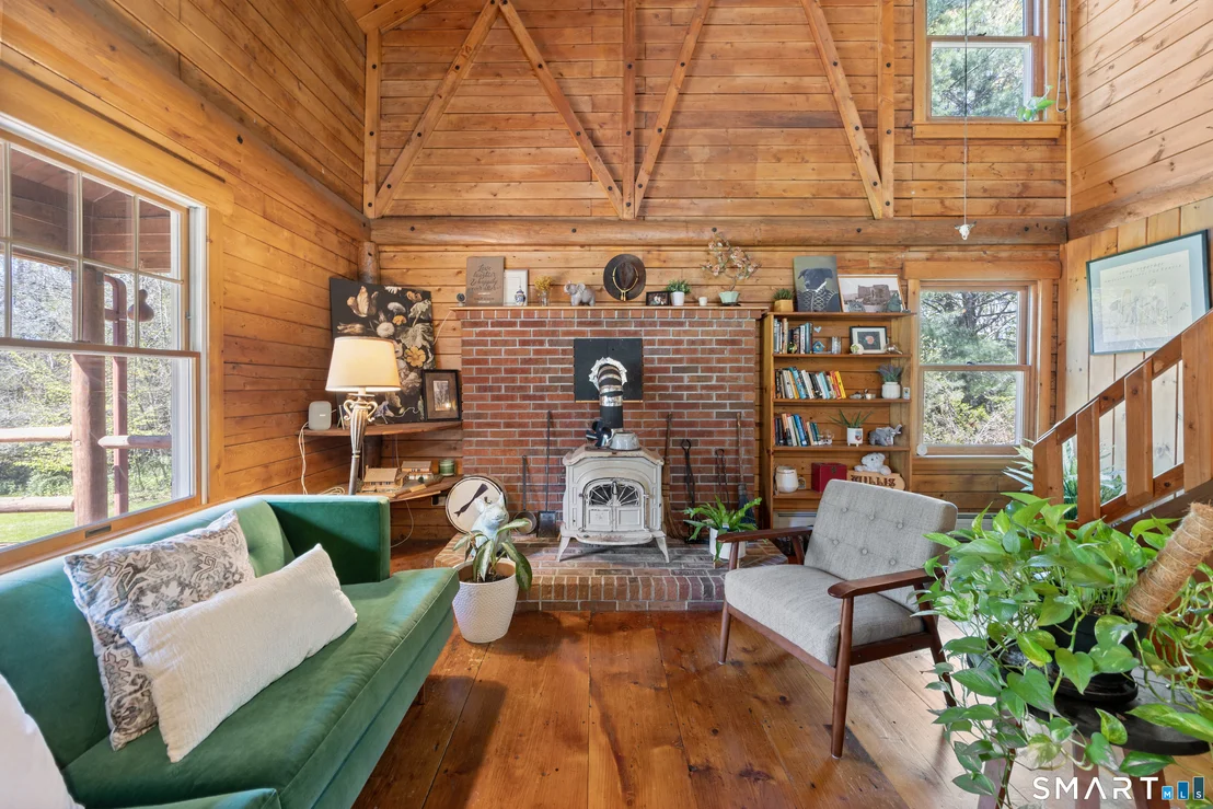 Photo of 622 Chestnut Ridge Road