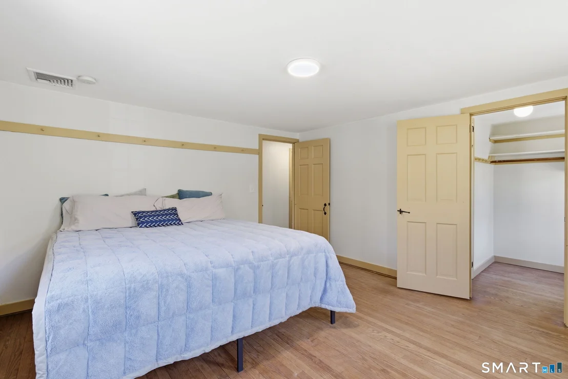 Photo of 244 Buttonball Lane