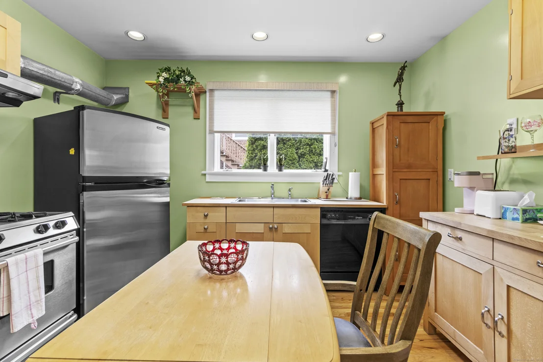 Photo of 127 Grasmere Avenue