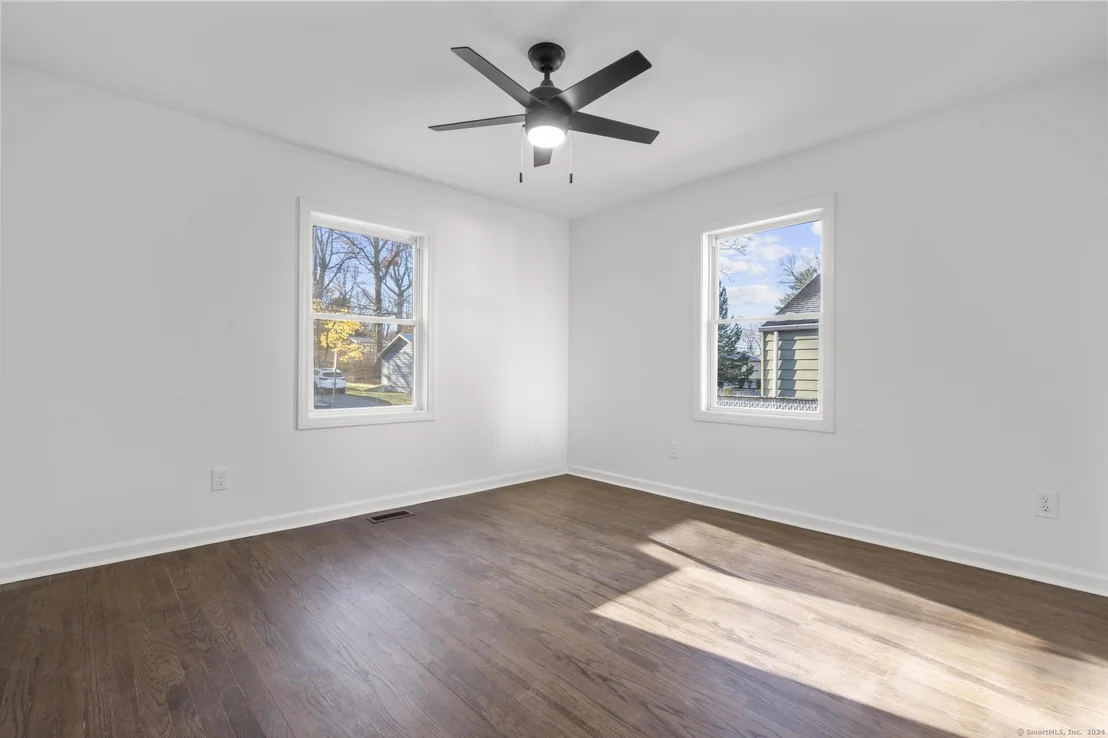 Photo of 76 Taylor Avenue