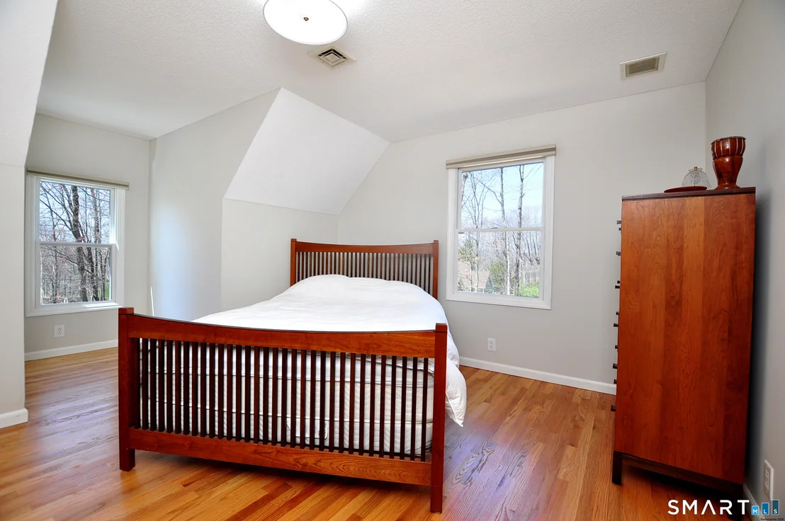 Photo of 98 Andrew Drive
