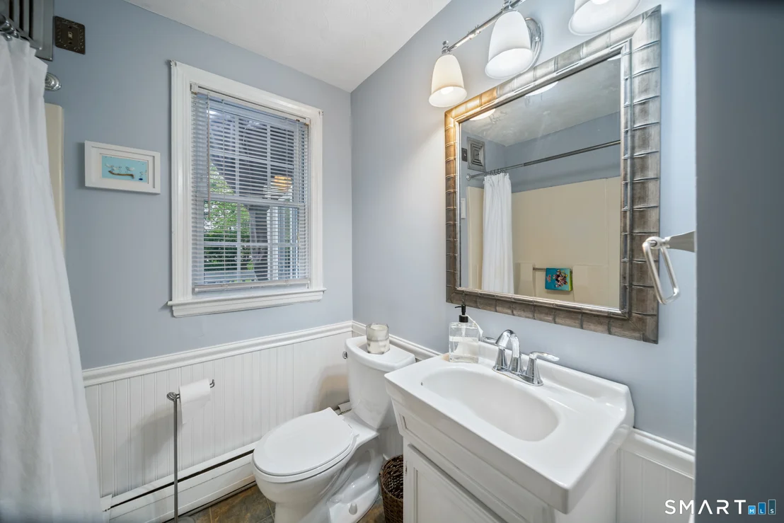 Photo of 115 Mountain View Avenue