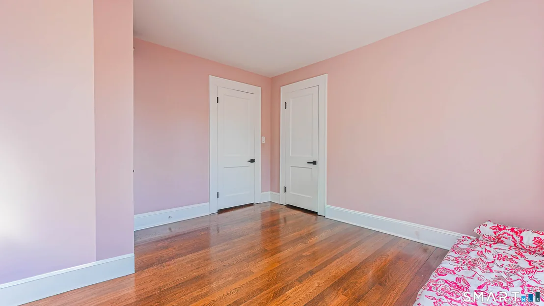 Photo of 1210 Laurel Avenue