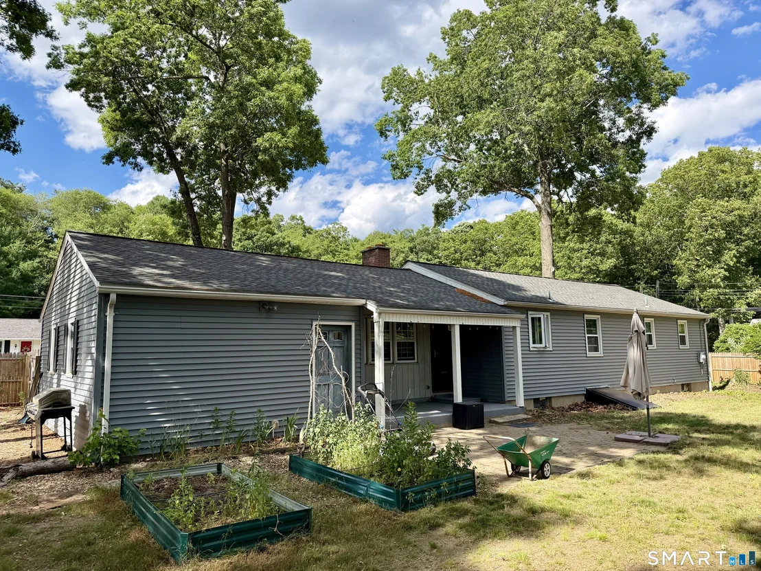 Photo of 4 Betty Road