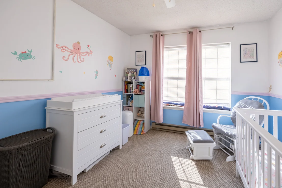 Photo of Unit APT6 at 10 Taft Point
