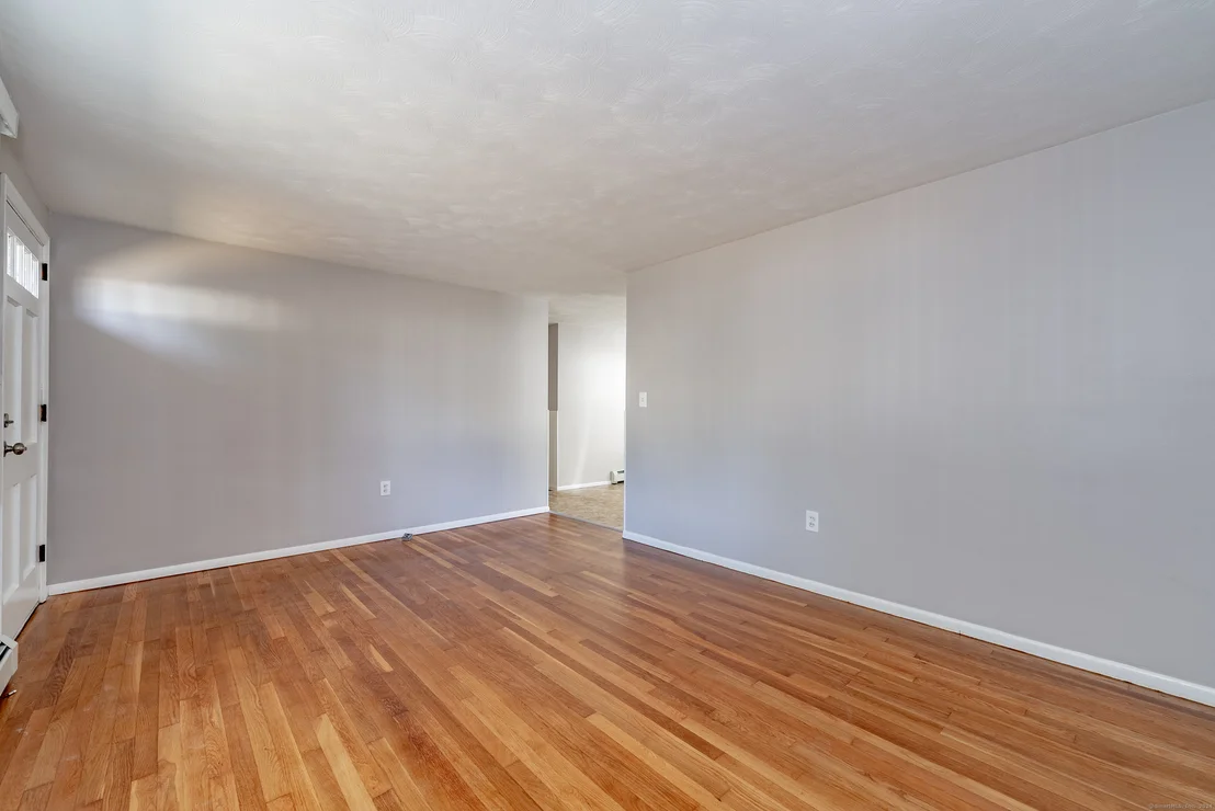 Photo of 14 Alaimo Drive