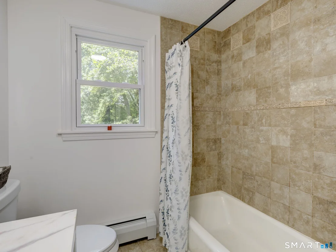 Photo of 27 Meadow Road