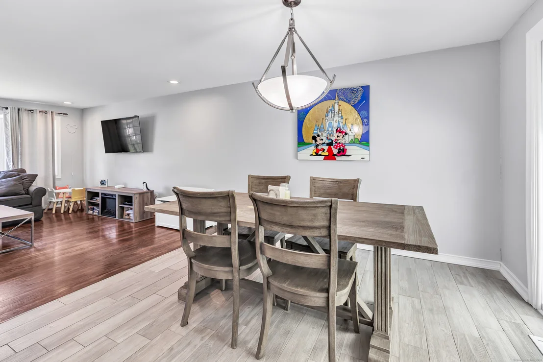 Photo of 16 Glen Circle