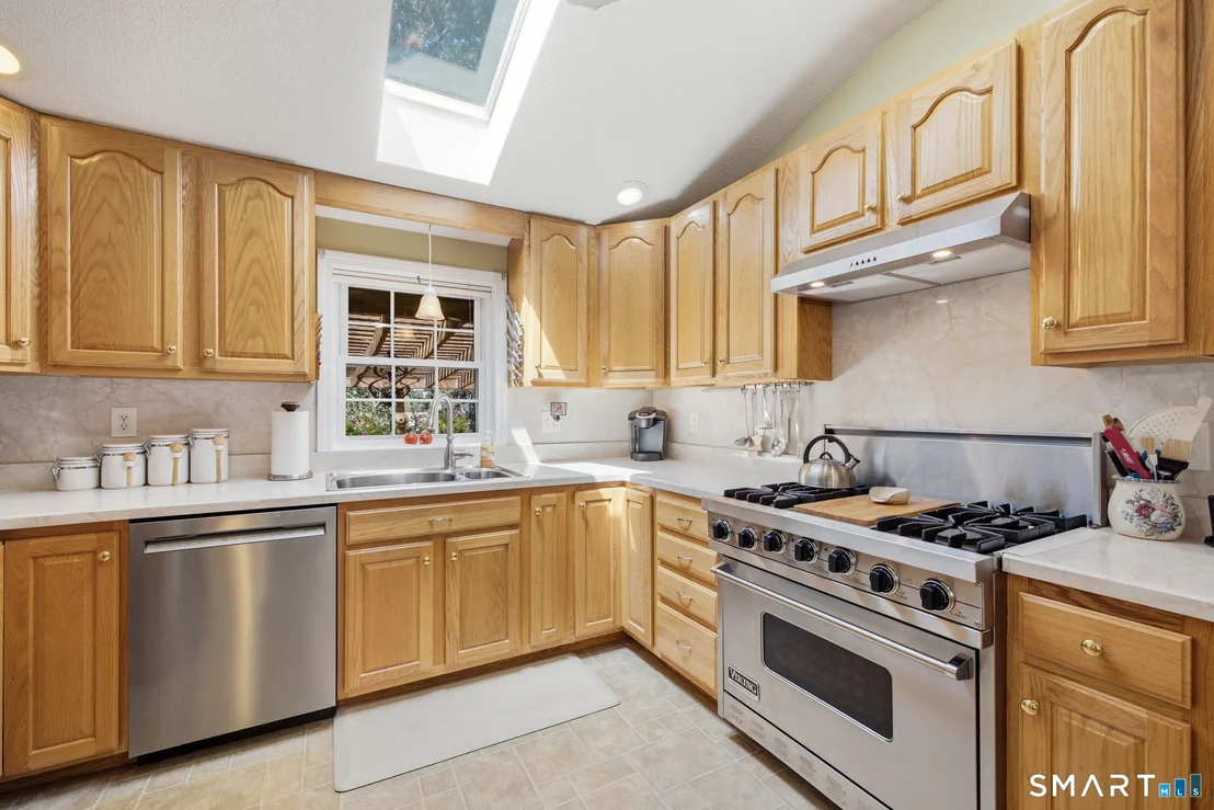 Photo of 47 Willard Road
