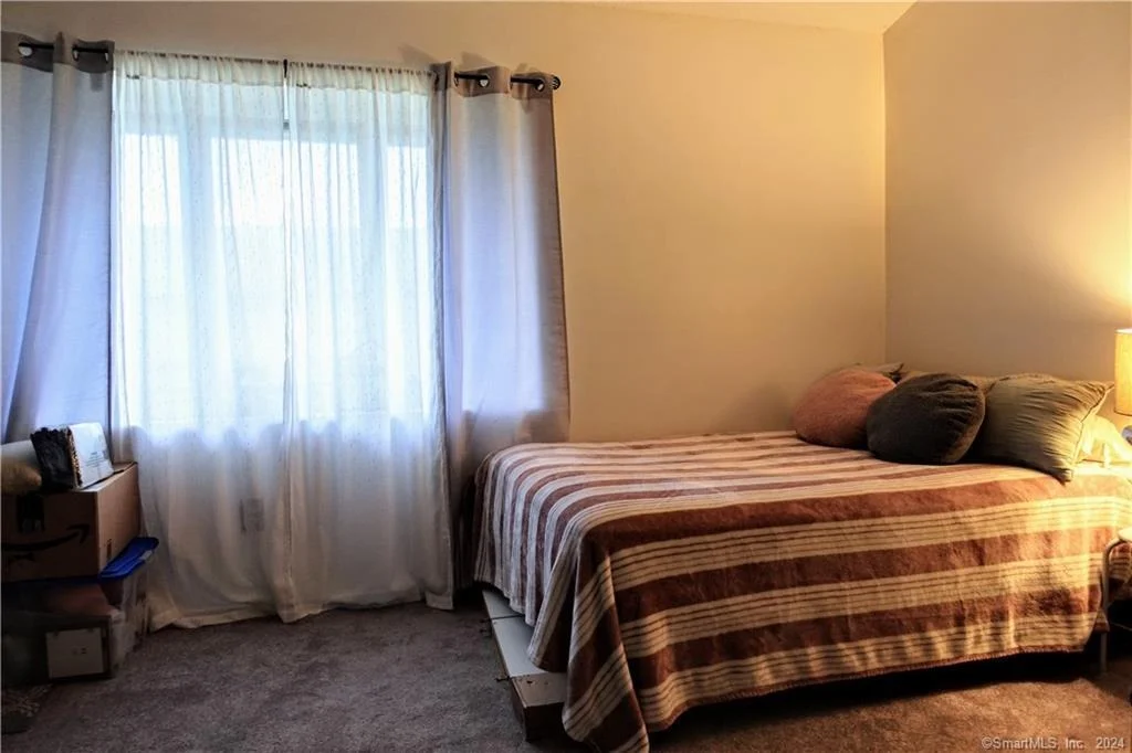 Photo of Unit 46 at 827 Oronoke Road