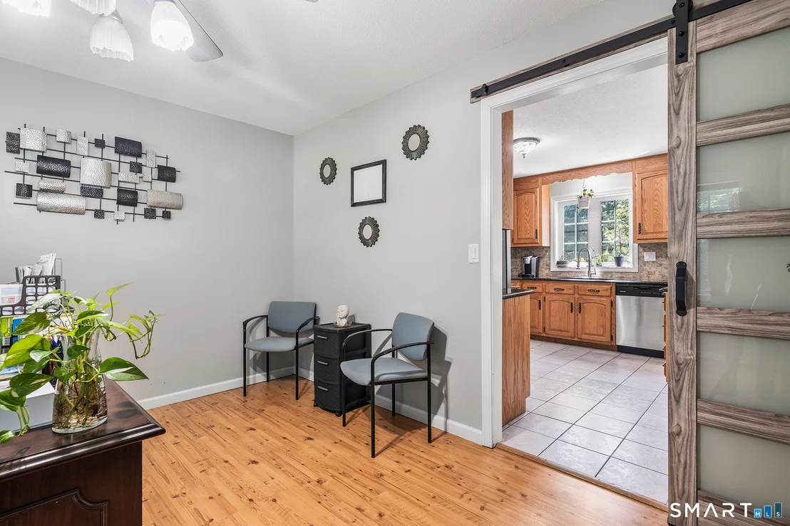 Photo of 187 Cariati Boulevard