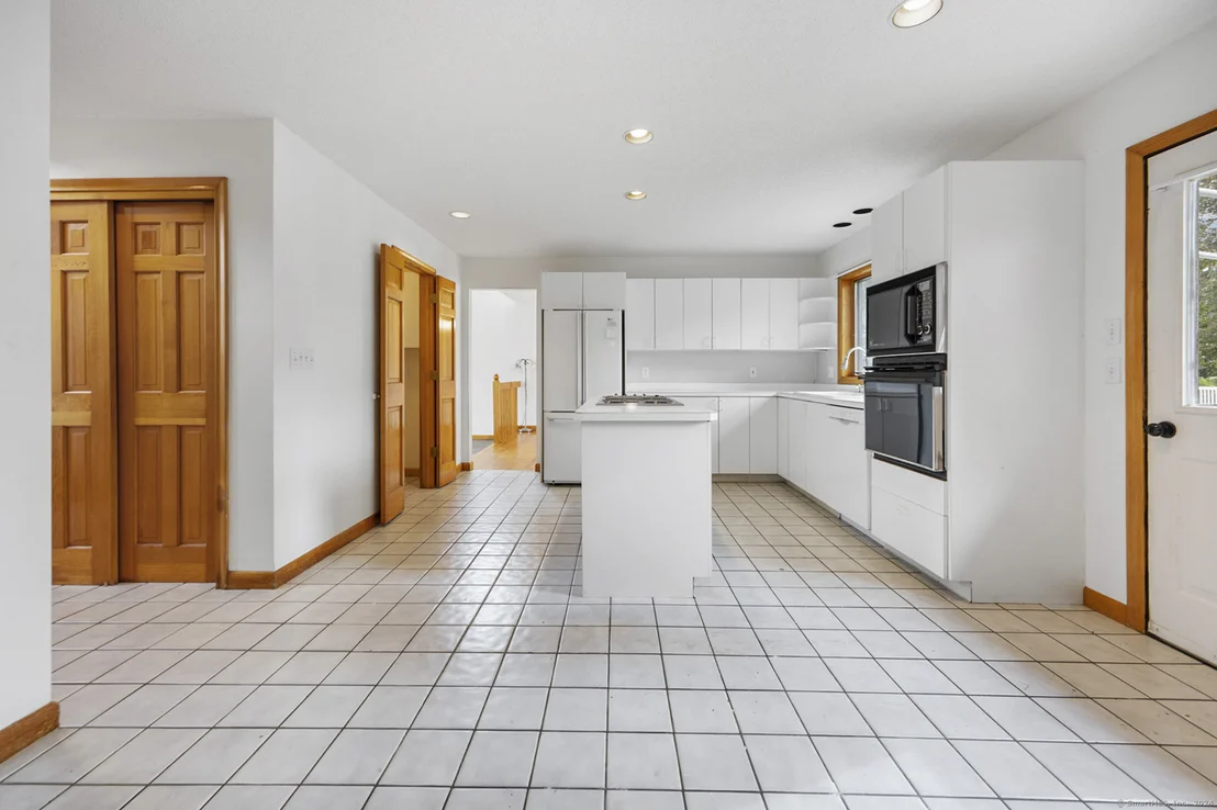 Photo of 405 Neill Drive