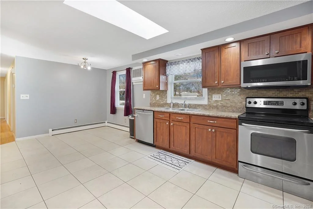 Photo of 1 Deerfield Circle