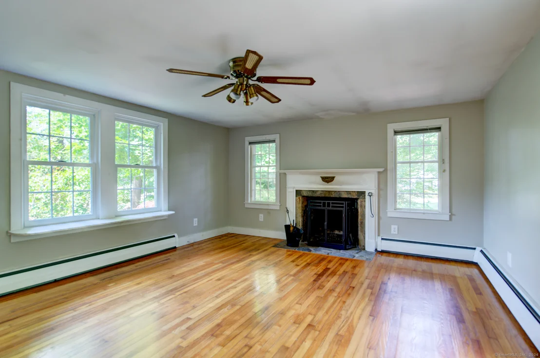Photo of 12 Meadow Drive