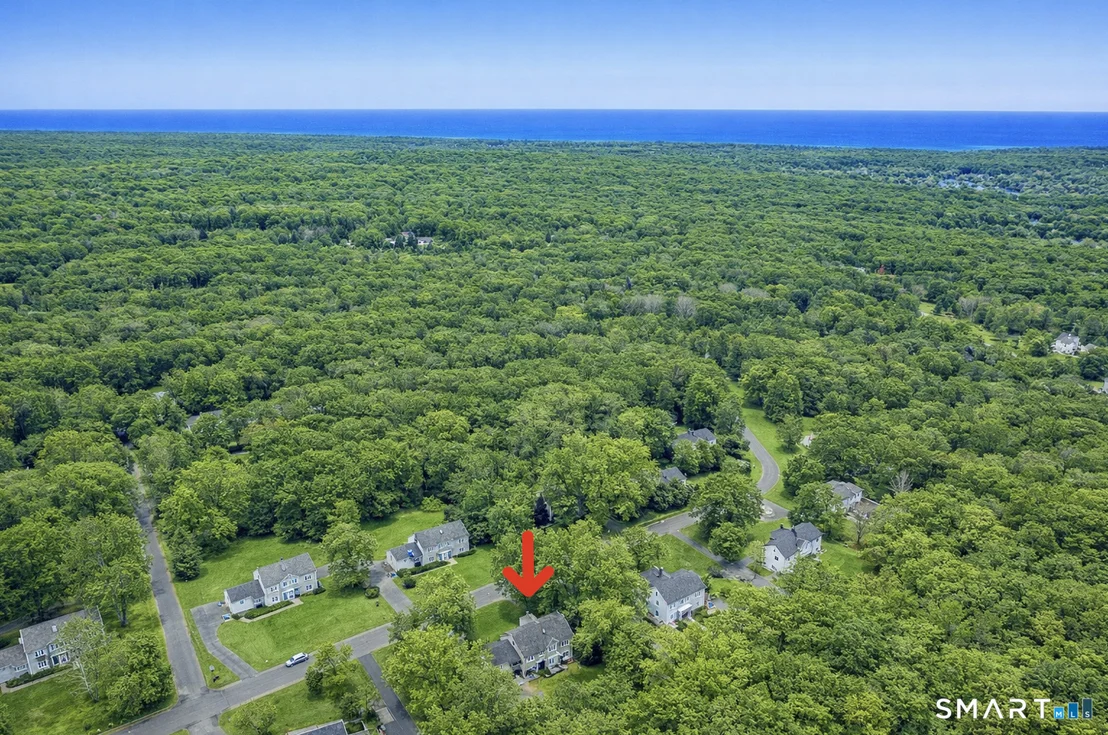 Photo of 322 Willow Road