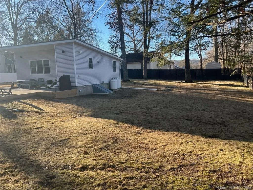 Photo of 82 Floradan Road