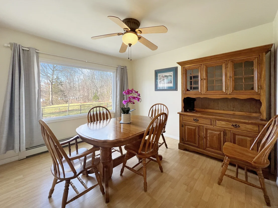 Photo of 625 Maple Hill Road