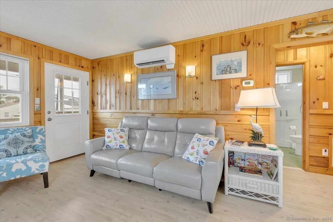 Photo of 8 Tarpon Avenue