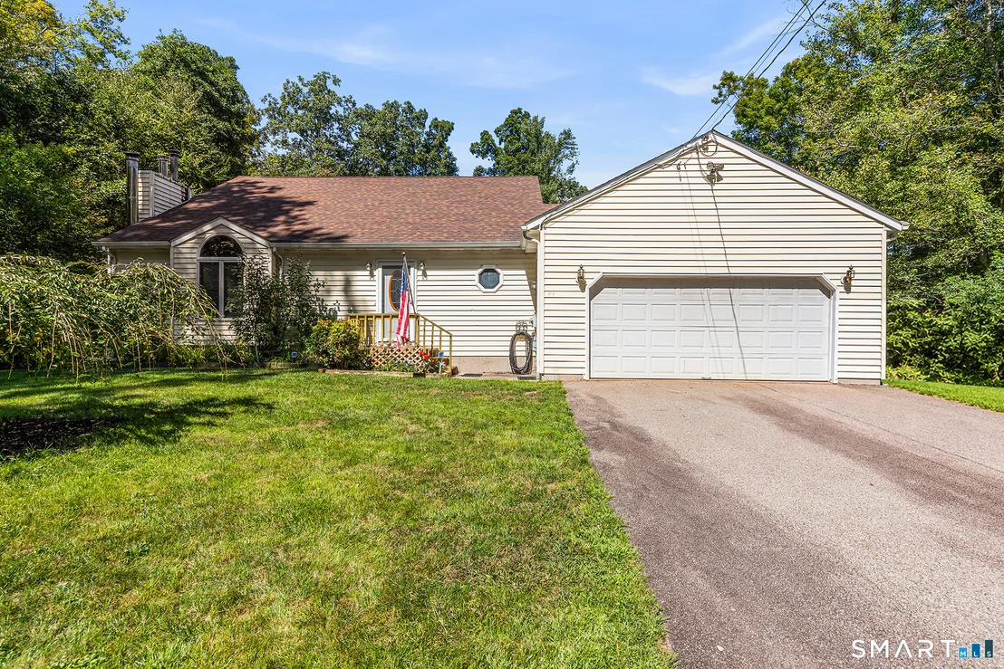 Photo of 160 Antrim Road