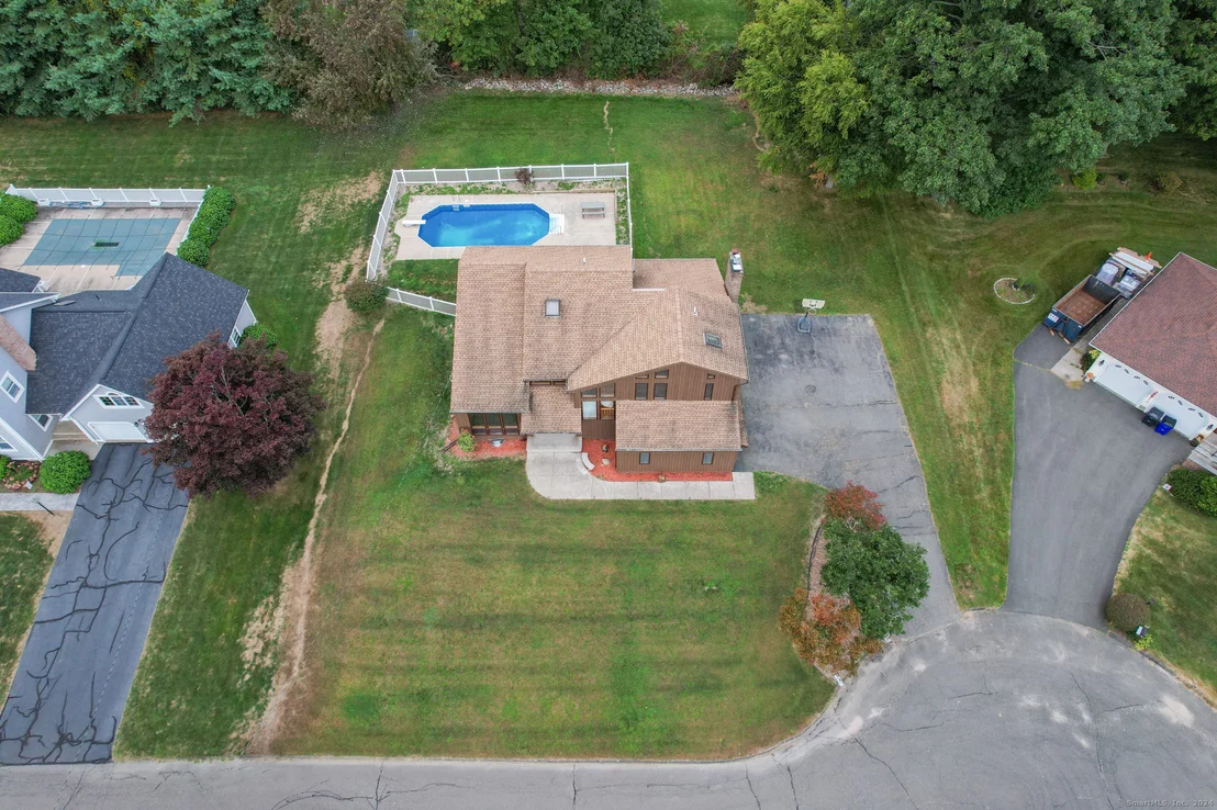 Photo of 405 Neill Drive