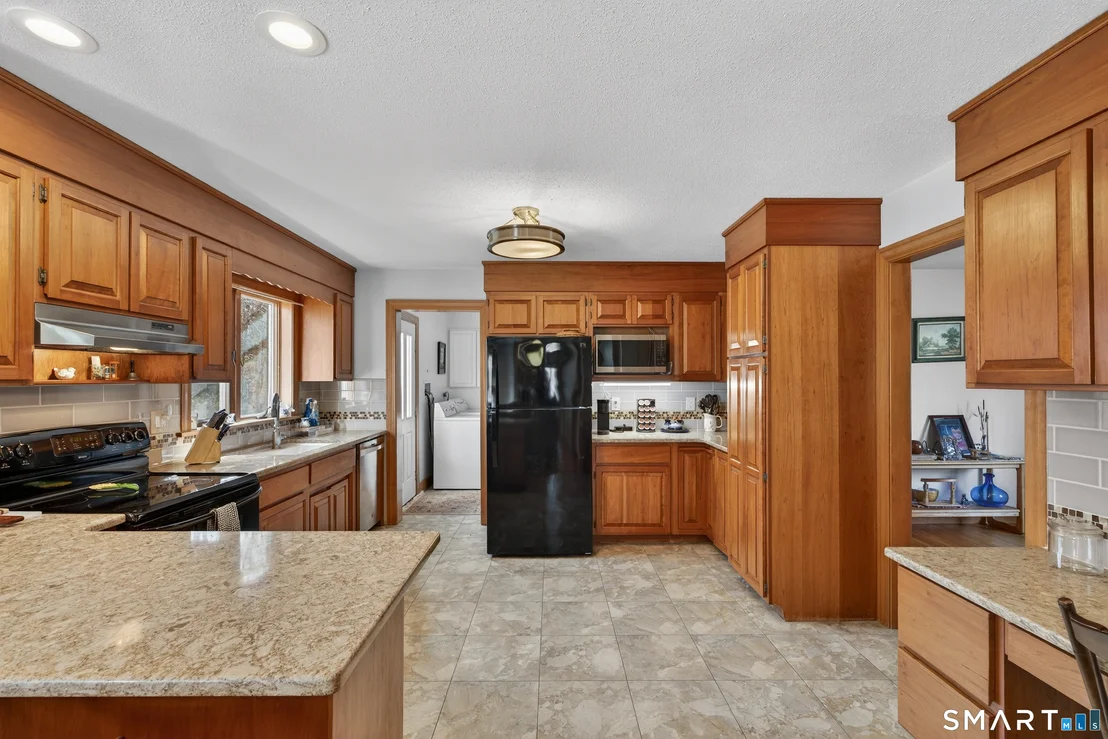 Photo of 33 Valley Drive