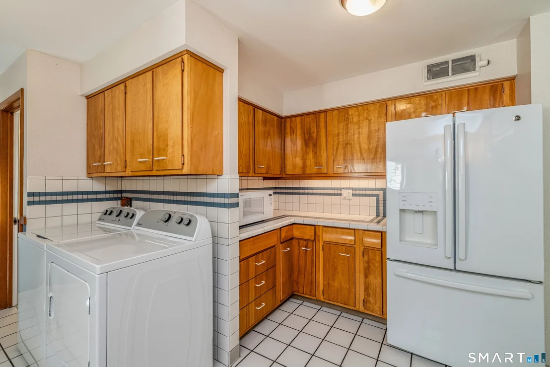 Photo of 48 Meadow Lane