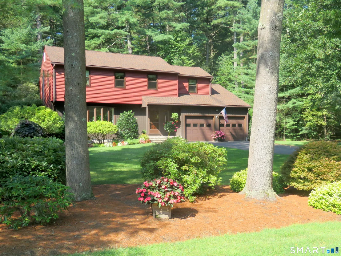 Photo of 15 Winhart Drive