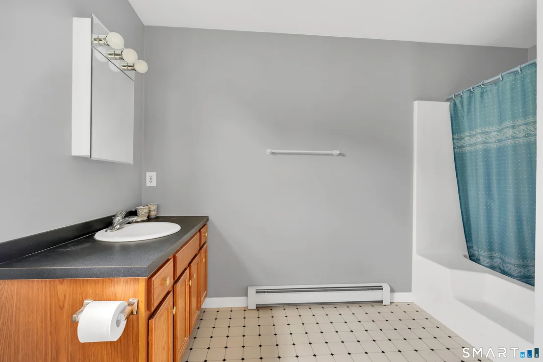 Photo of 37 Third Avenue