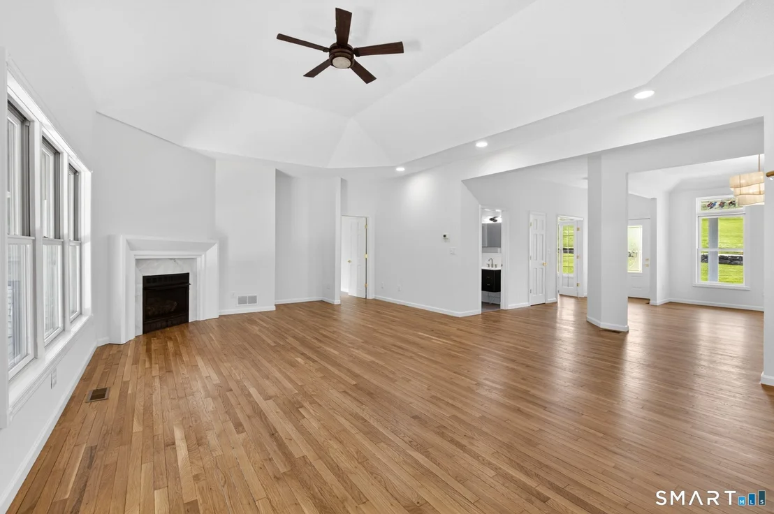 Photo of 365 Munger Lane