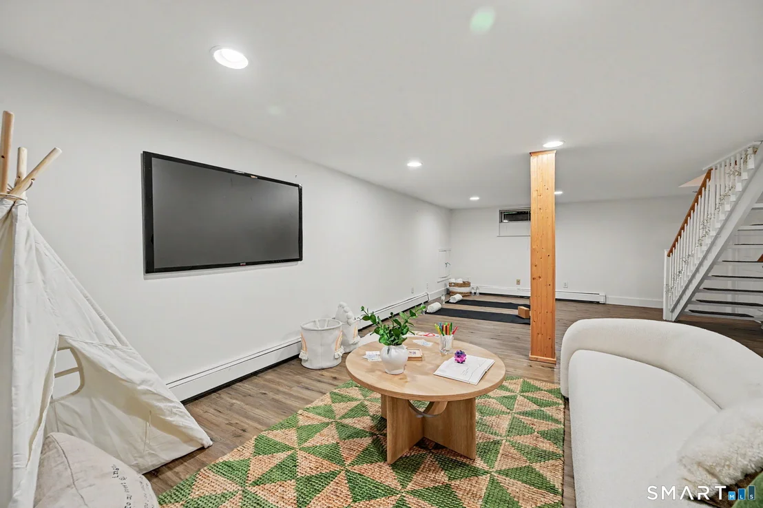 Photo of 8 Ernel Drive