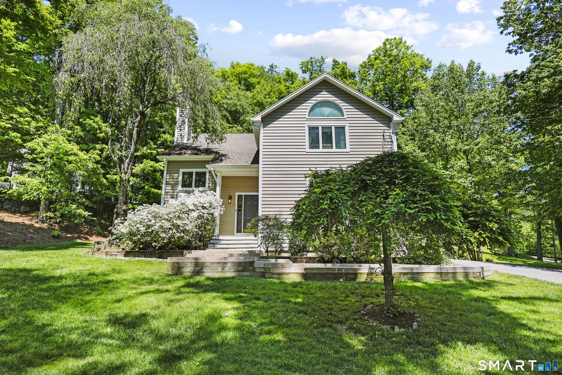 Photo of 571 Belden Hill Road