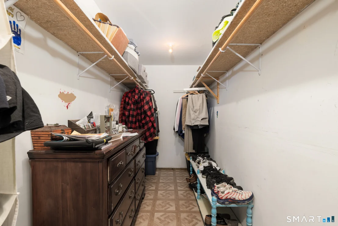 Photo of 1166 Spindle Hill Road